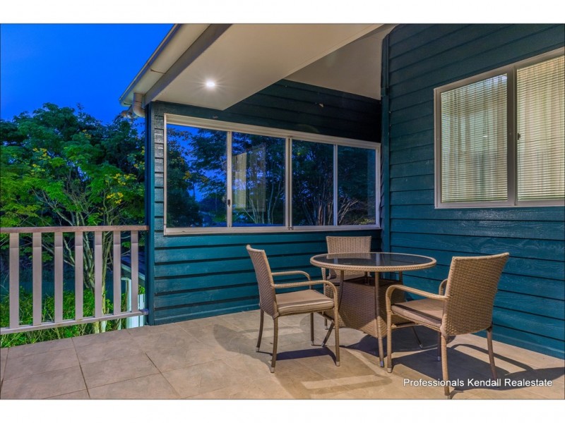16 Erebus Court, Tamborine Mountain QLD 4272