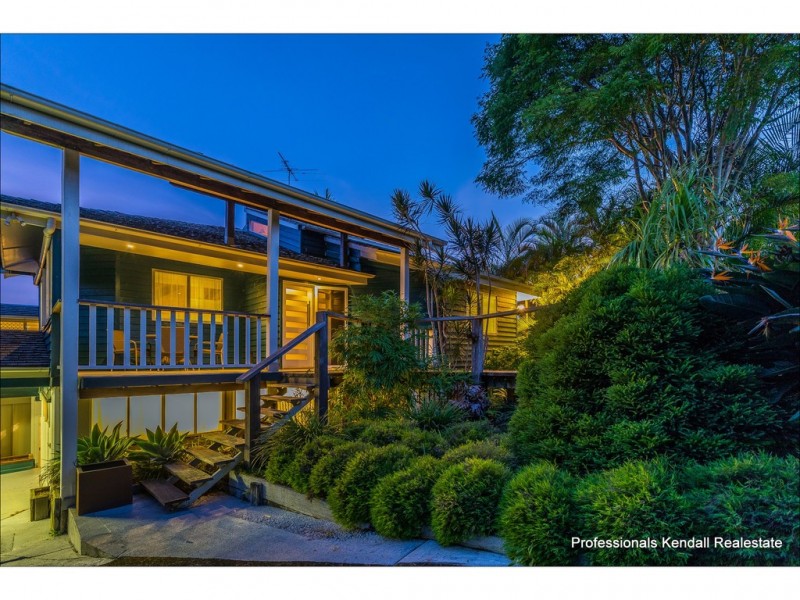 16 Erebus Court, Tamborine Mountain QLD 4272