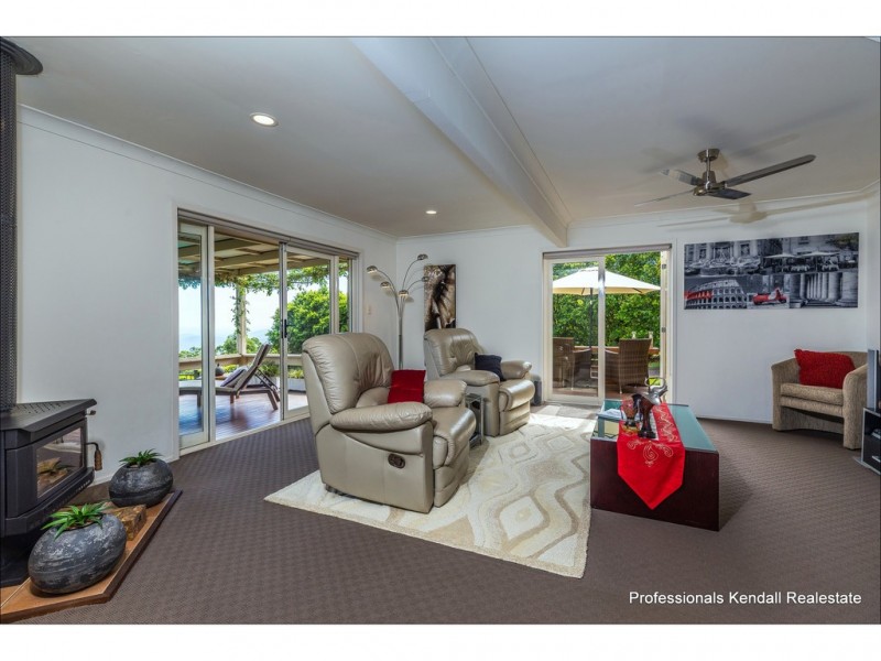 254-260 Macdonnell Rd, Tamborine Mountain QLD 4272
