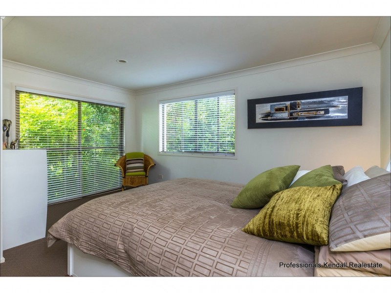 254-260 Macdonnell Rd, Tamborine Mountain QLD 4272