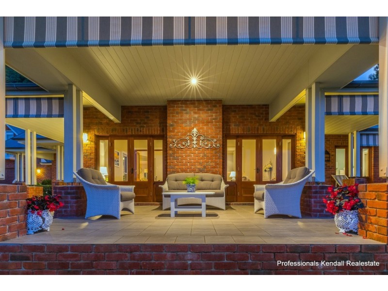 97101 The Shelf Road, Tamborine Mountain QLD 4272 Professionals