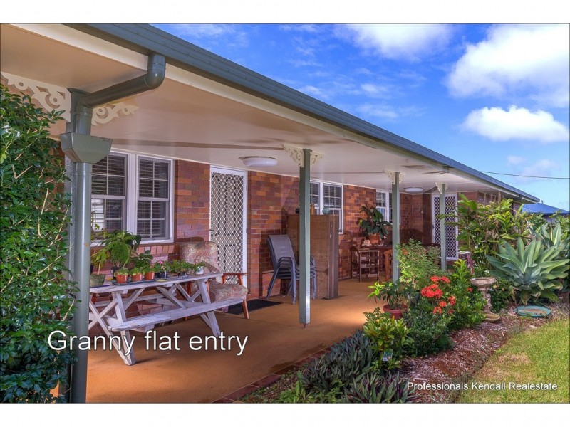 95 Coomera Gorge Dr, Tamborine Mountain QLD 4272