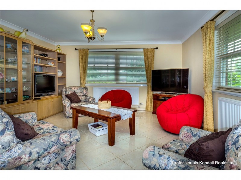 95 Coomera Gorge Dr, Tamborine Mountain QLD 4272
