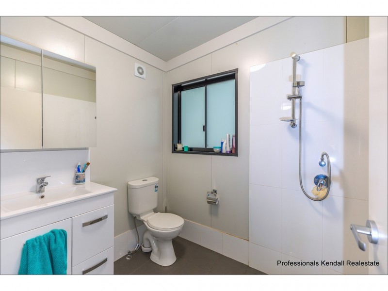 6 Meron Court, Tamborine Mountain QLD 4272