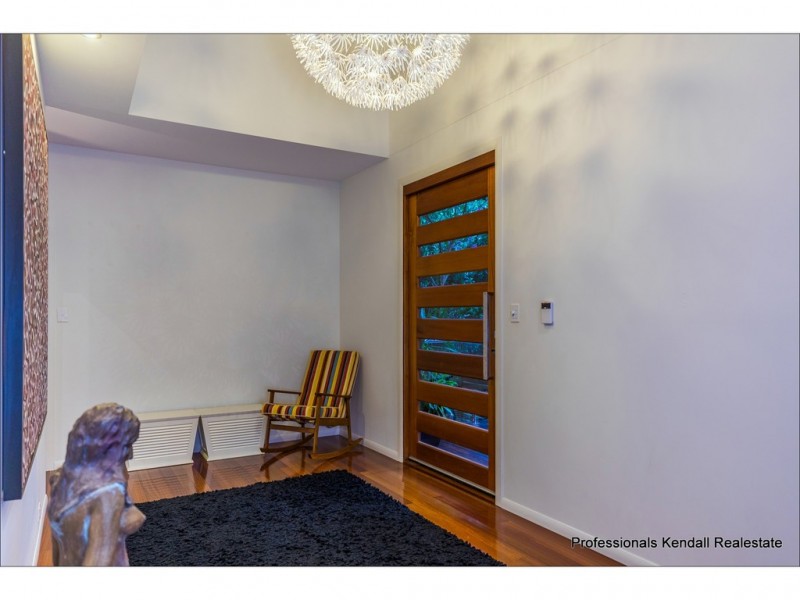 125 Guanaba Road, Tamborine Mountain QLD 4272