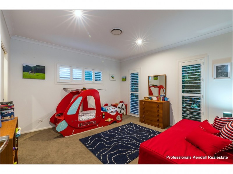 125 Guanaba Road, Tamborine Mountain QLD 4272