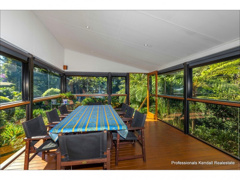 152 Eagle Heights Road, Tamborine Mountain QLD 4272