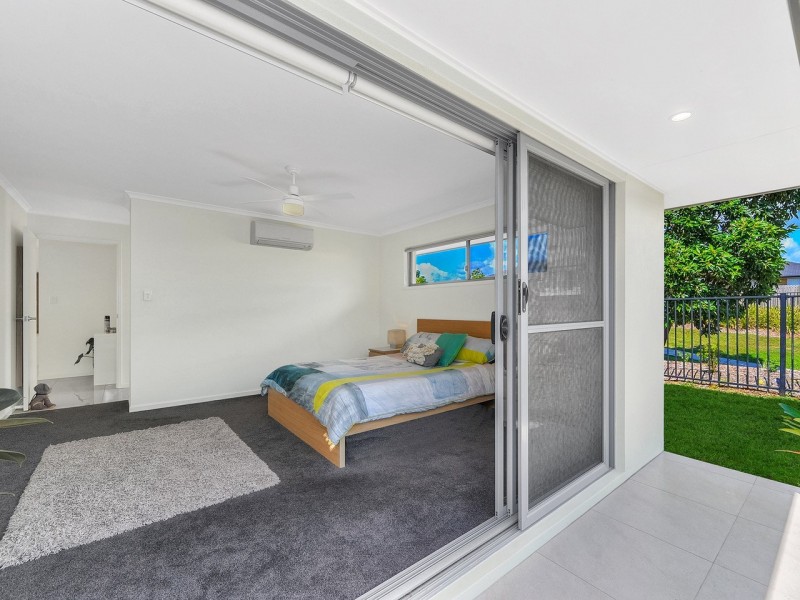 5 Charles Ave, Pimpama QLD 4209