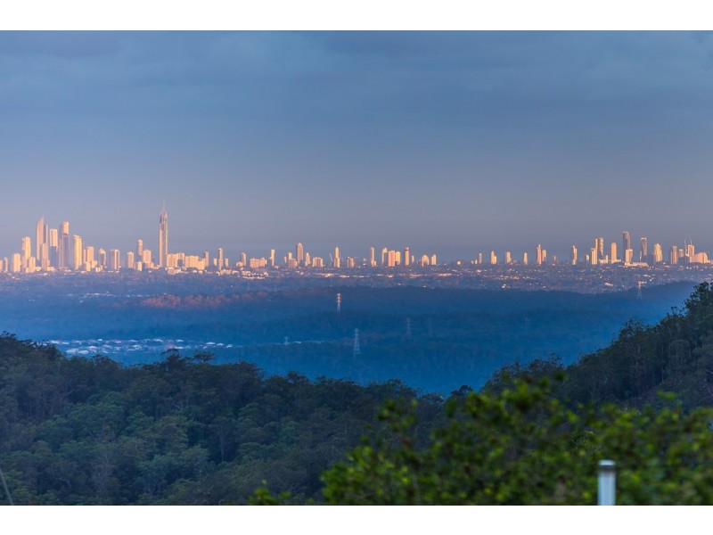 24 Magnetic Drive, Tamborine Mountain QLD 4272