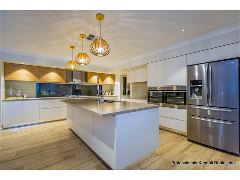 24 Magnetic Drive, Tamborine Mountain QLD 4272