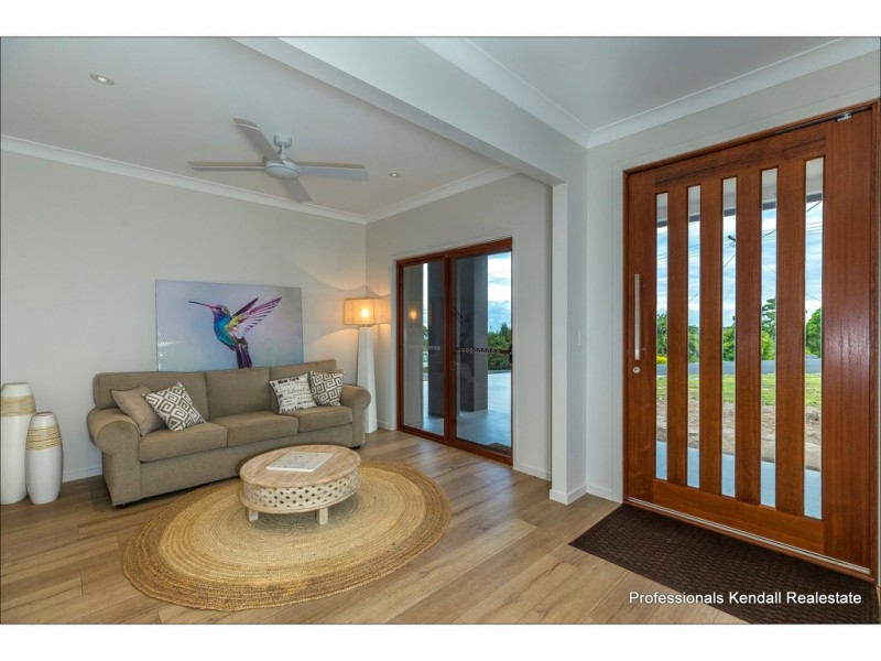 24 Magnetic Drive, Tamborine Mountain QLD 4272