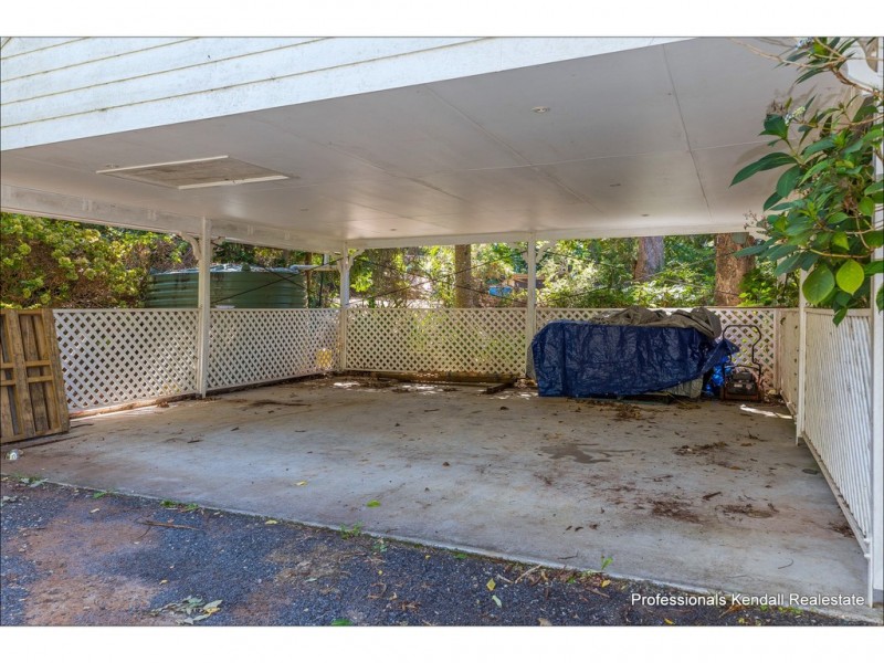 2 Contour Road, Tamborine Mountain QLD 4272