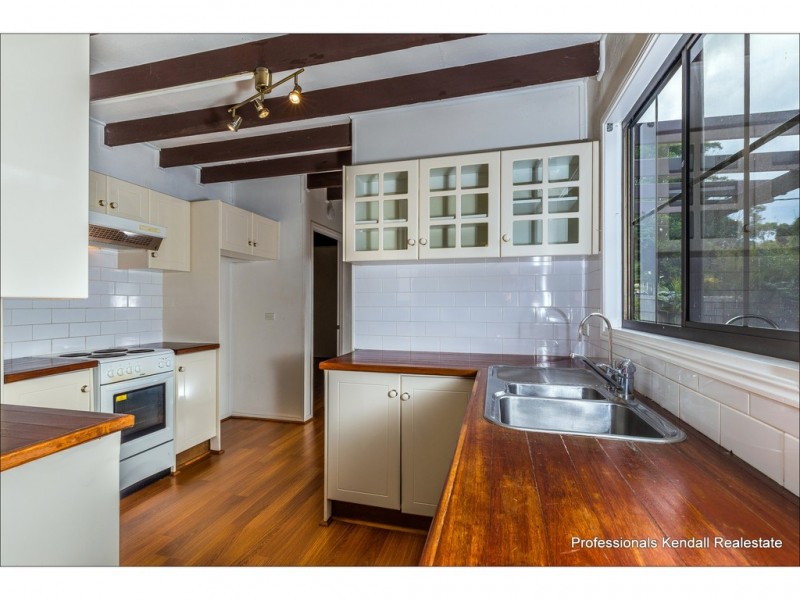 1 Dapsang Drive, Tamborine Mountain QLD 4272