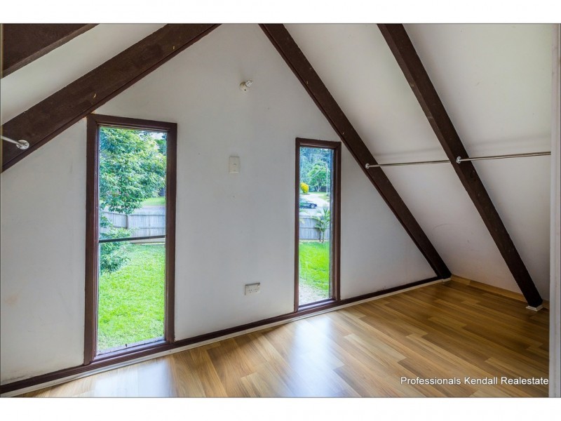 1 Dapsang Drive, Tamborine Mountain QLD 4272