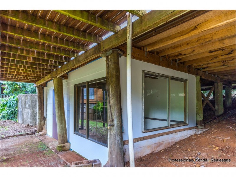 1 Dapsang Drive, Tamborine Mountain QLD 4272