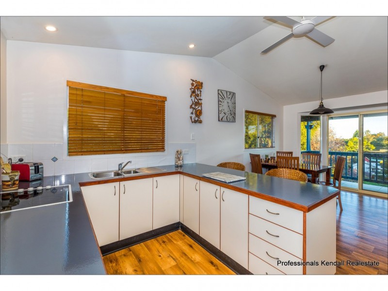 70 Pacific Parade, Tamborine Mountain QLD 4272