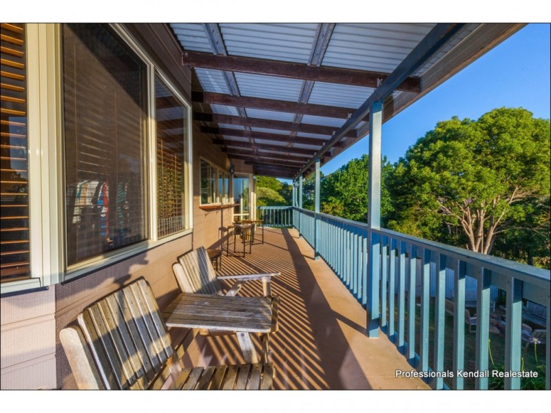 70 Pacific Parade, Tamborine Mountain QLD 4272