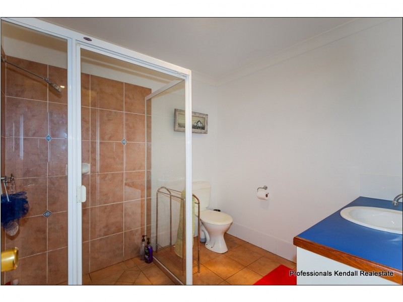 70 Pacific Parade, Tamborine Mountain QLD 4272