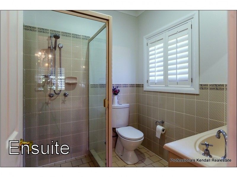 19 Griffith Street, Tamborine Mountain QLD 4272