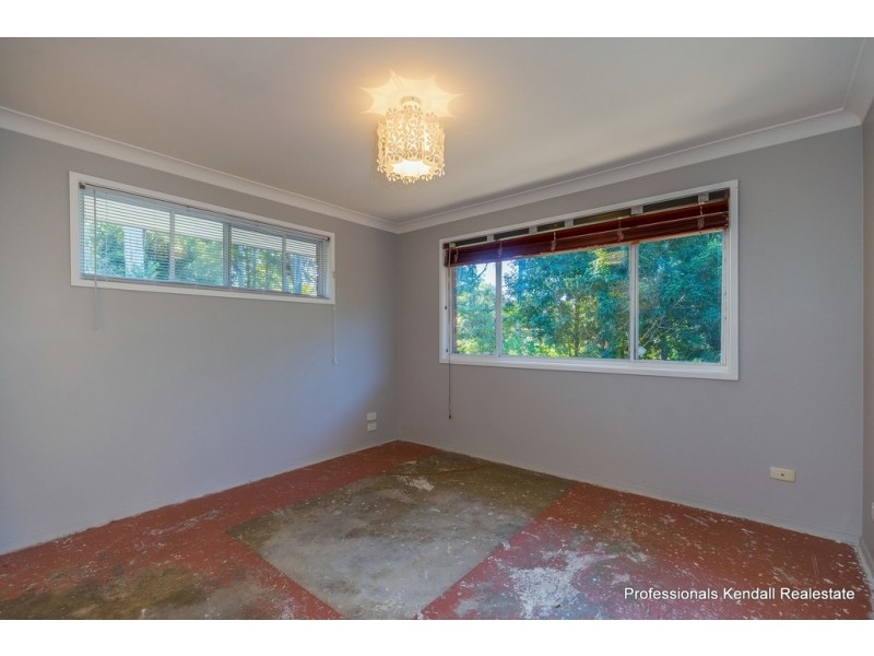 131 Kinabalu Drive, Tamborine Mountain QLD 4272