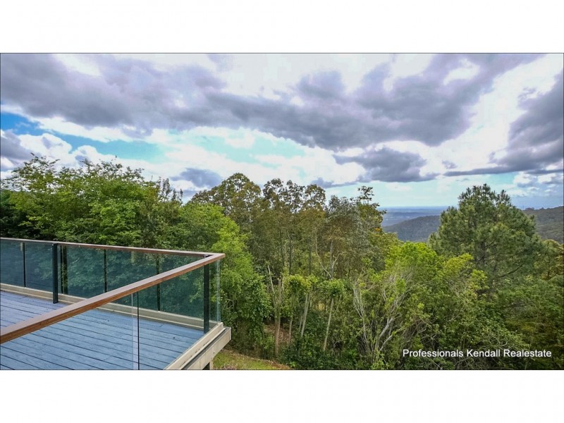 30 Justin Ave, Tamborine Mountain QLD 4272