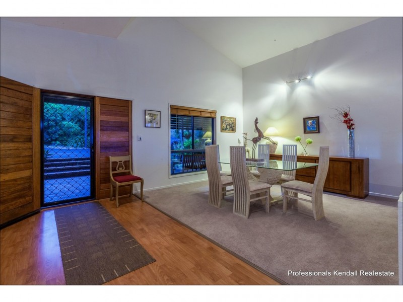 113 Macdonnell Road, Tamborine Mountain QLD 4272