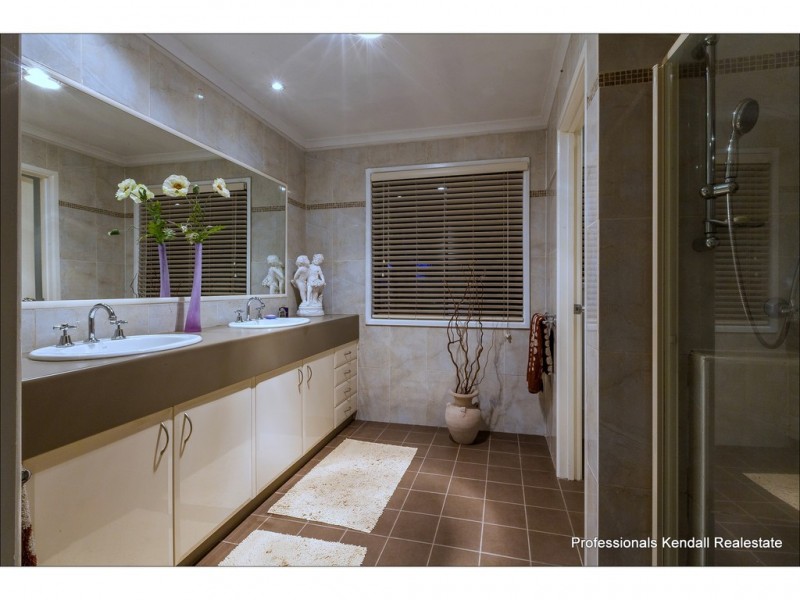113 Macdonnell Road, Tamborine Mountain QLD 4272