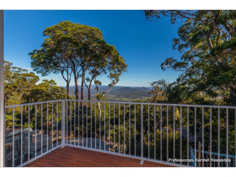 212 Beacon Road, Tamborine Mountain QLD 4272
