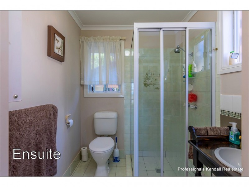 212 Beacon Road, Tamborine Mountain QLD 4272