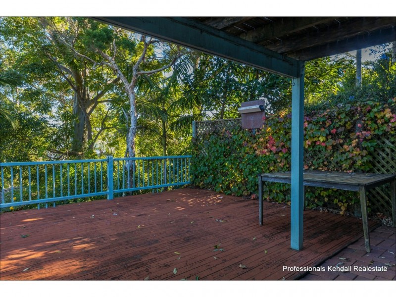 212 Beacon Road, Tamborine Mountain QLD 4272
