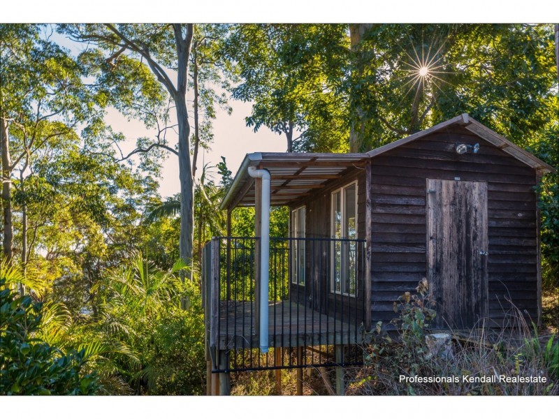 212 Beacon Road, Tamborine Mountain QLD 4272