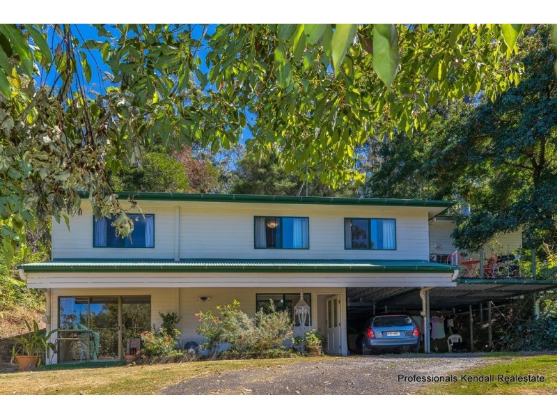 13 Kamet Court, Tamborine Mountain QLD 4272
