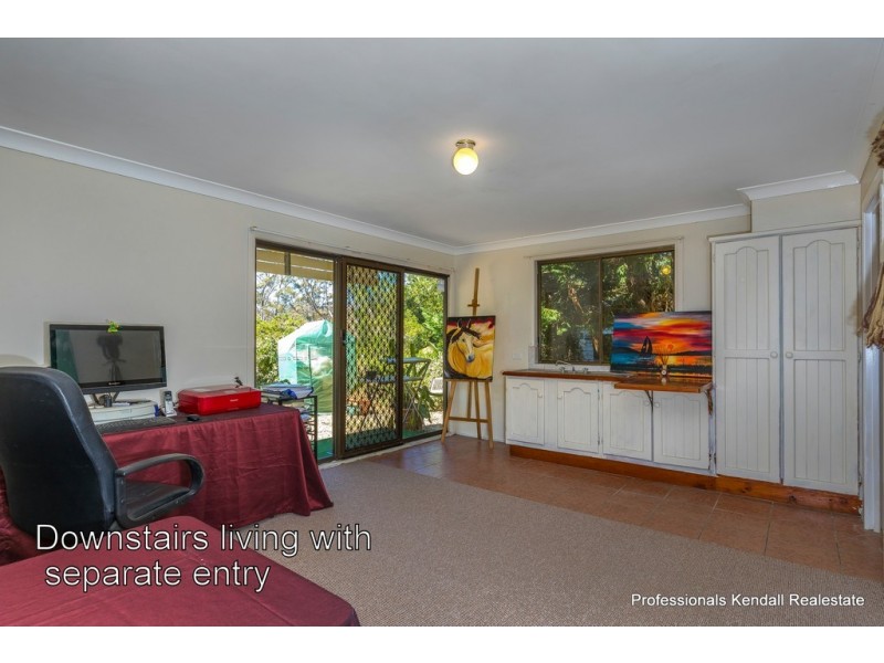 13 Kamet Court, Tamborine Mountain QLD 4272