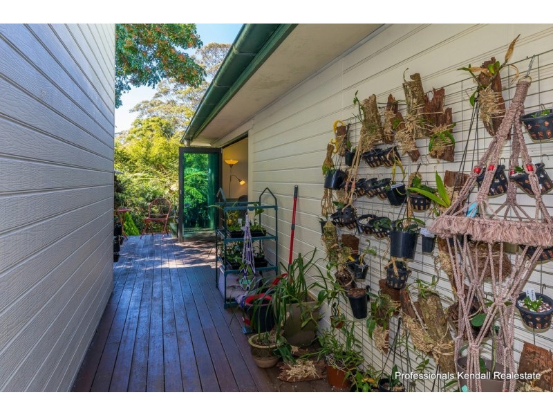 13 Kamet Court, Tamborine Mountain QLD 4272