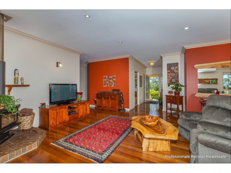 238 Beacon Road, Tamborine Mountain QLD 4272