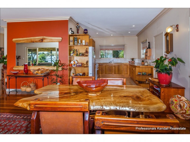 238 Beacon Road, Tamborine Mountain QLD 4272