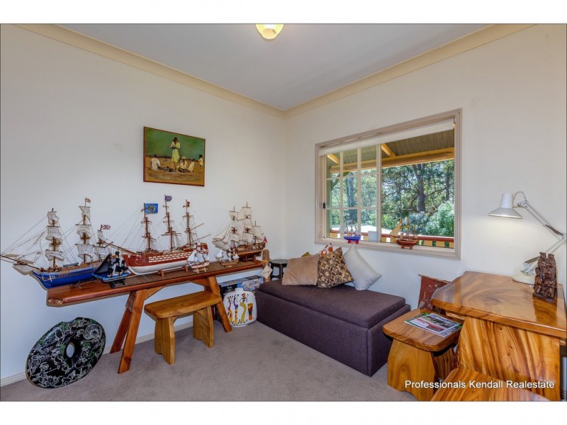 238 Beacon Road, Tamborine Mountain QLD 4272