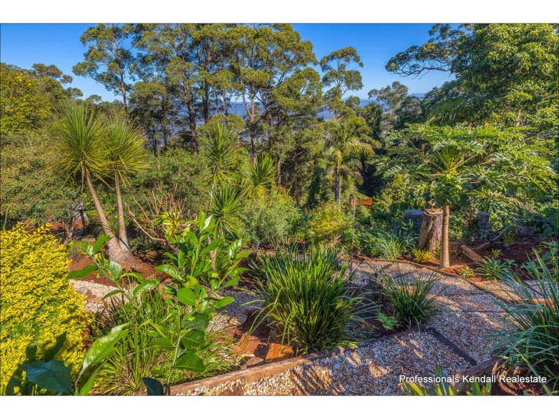 238 Beacon Road, Tamborine Mountain QLD 4272
