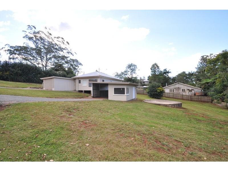 2 Kidd Street, North Tamborine QLD 4272