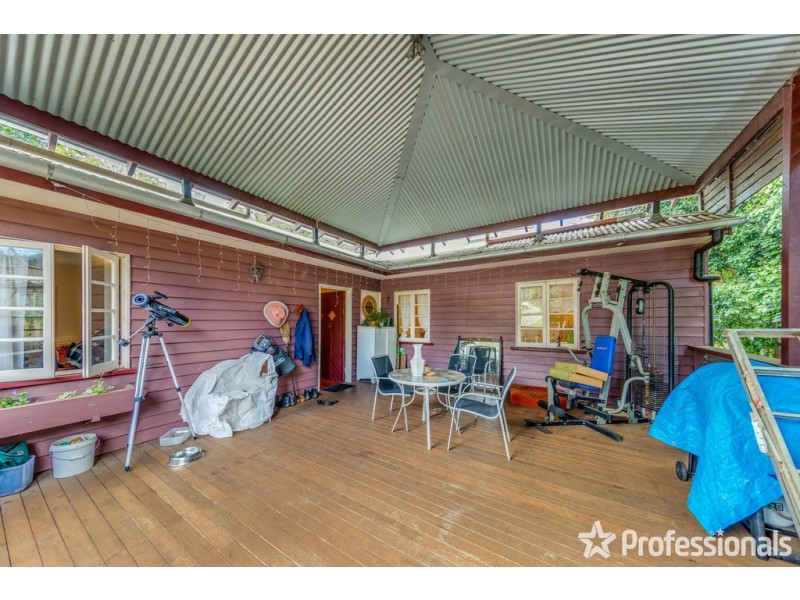 25 Main Street, Tamborine Mountain QLD 4272