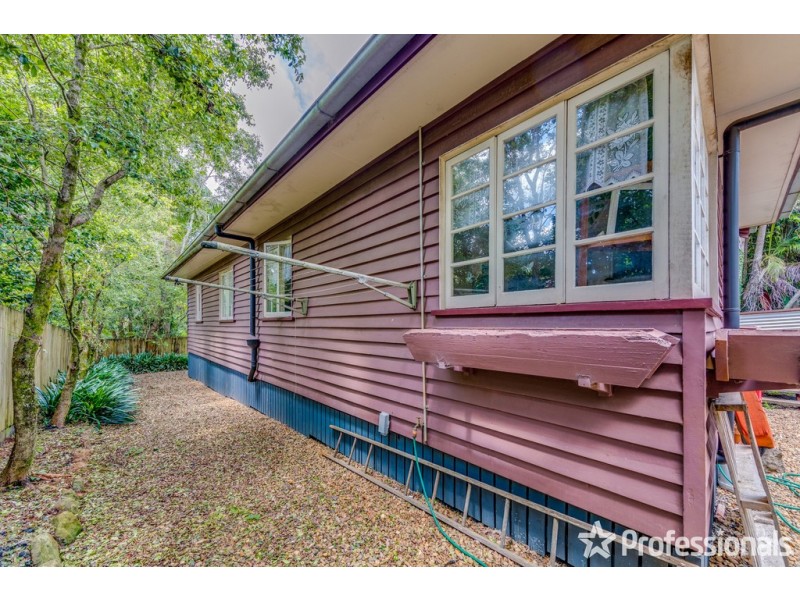 25 Main Street, Tamborine Mountain QLD 4272