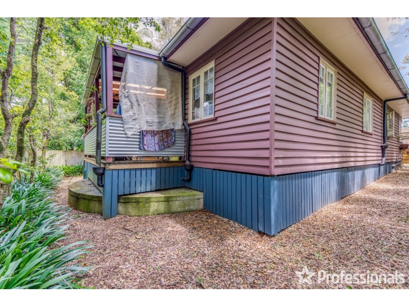 25 Main Street, Tamborine Mountain QLD 4272