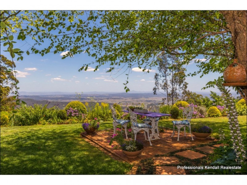 737 Main Western Road, Tamborine Mountain QLD 4272