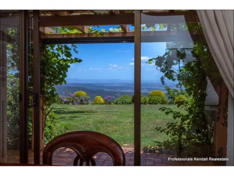 737 Main Western Road, Tamborine Mountain QLD 4272