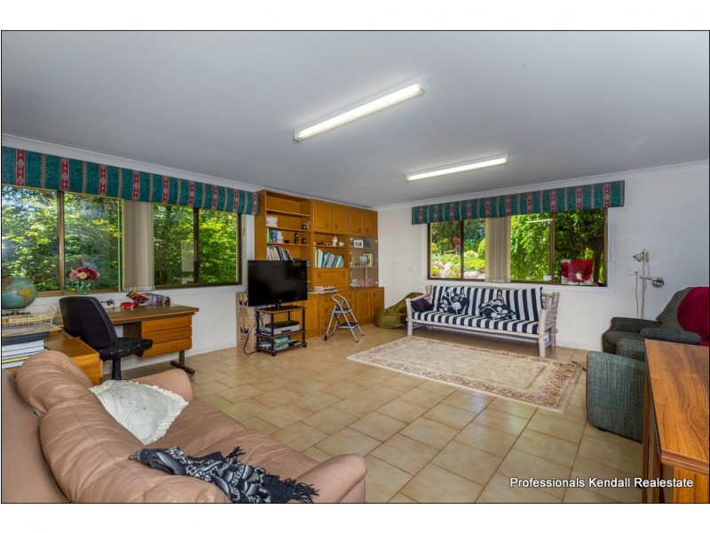 737 Main Western Road, Tamborine Mountain QLD 4272