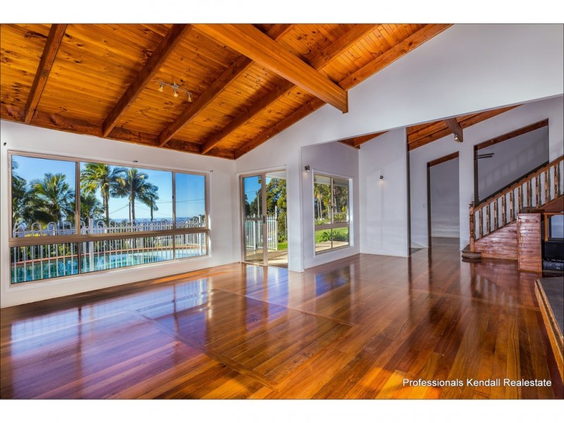 30 Flores Court, Tamborine Mountain QLD 4272