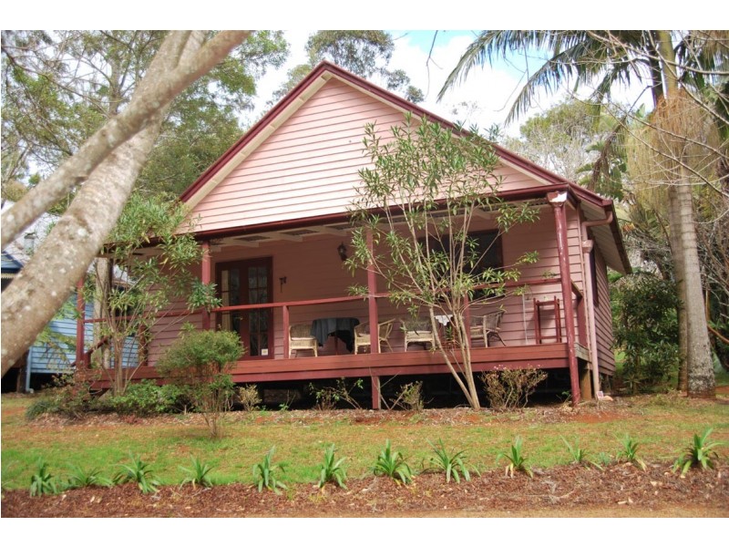 25 Eagle Heights Rd, Eagle Heights QLD 4271