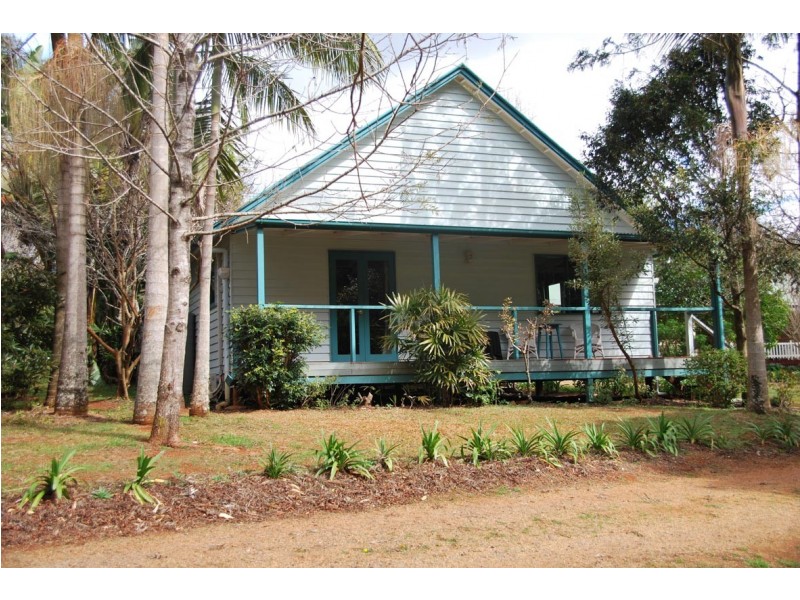 25 Eagle Heights Rd, Eagle Heights QLD 4271