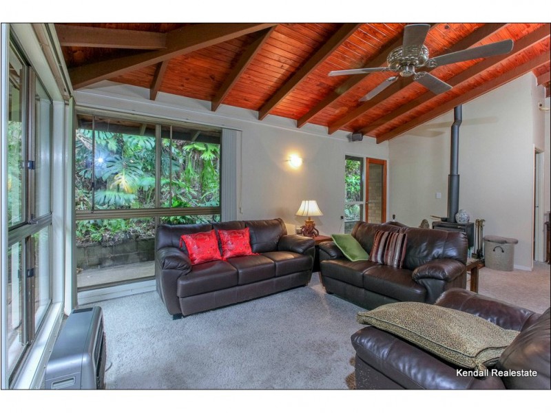 12 Kamet Court, Tamborine Mountain QLD 4272