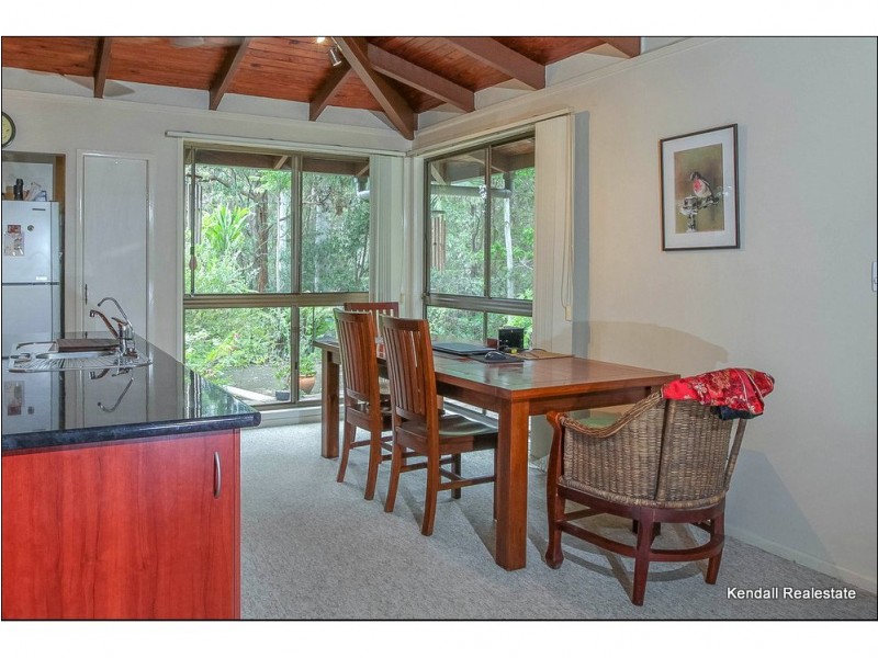 12 Kamet Court, Tamborine Mountain QLD 4272